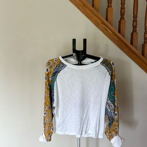 Long sleeve women’s multicolored shirt size medium